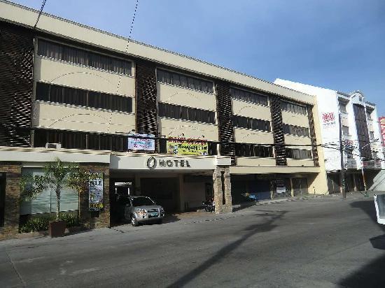 O Hotel Bacolod Exterior foto